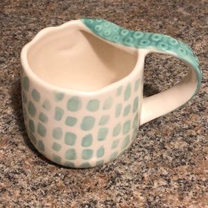 Port Philip Shore Line Octopus Tentacle Handle Sea Life Green  White Coffee Mug